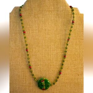 Vintage Dragonfly Reversible Pendant Necklace Green Glass Beads Gold Tone 16”